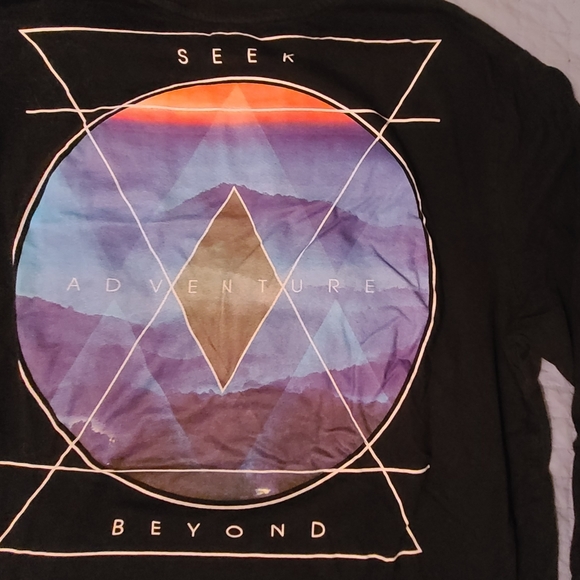 Amplify L/S Tshirt XL - Picture 5 of 5